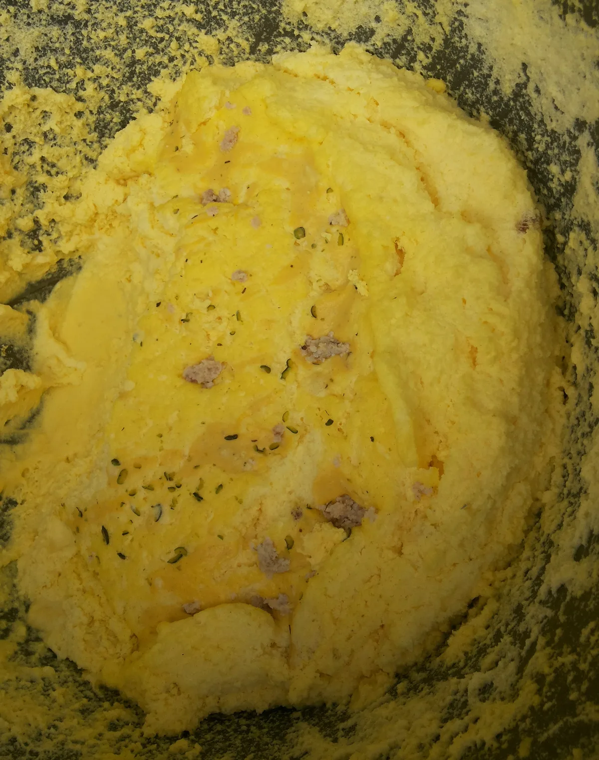 Malaiyo — the frothy cold milk foam dessert specialty of Varanasi, available only in winter